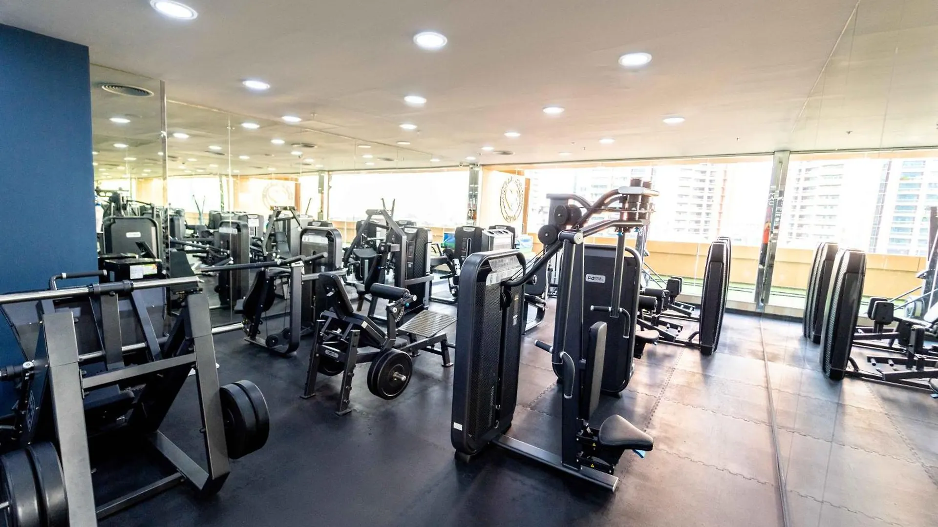 Mercure Dubai Barsha Heights Hotel Suites And Apartments