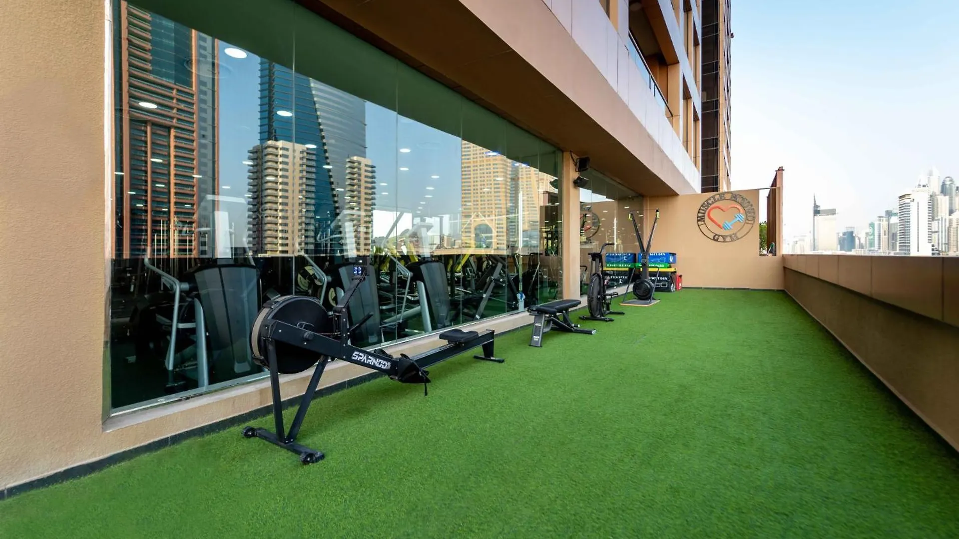 Mercure Dubai Barsha Heights Hotel Suites And Apartments