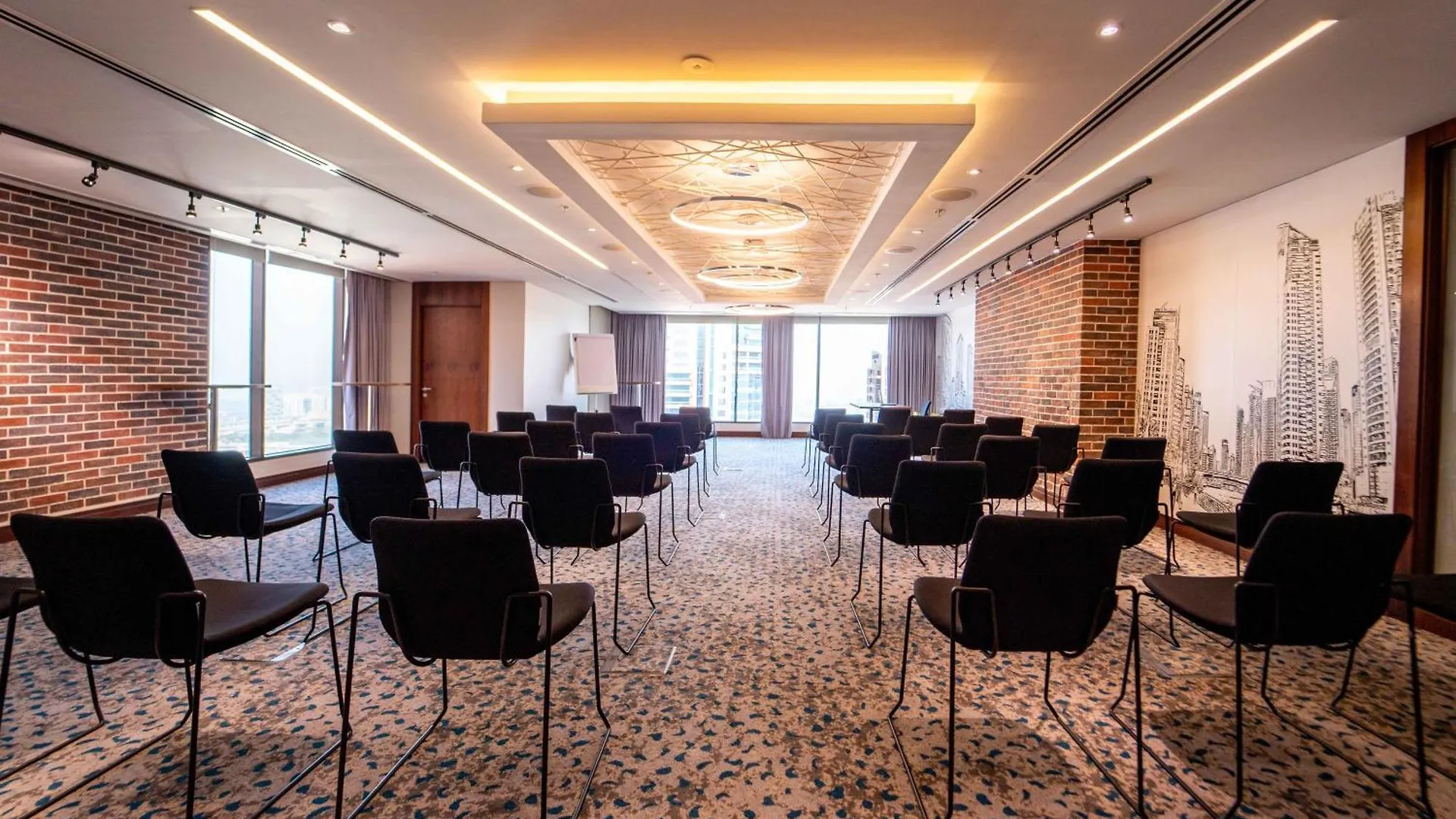 Mercure Dubai Barsha Heights Hotel Suites And Apartments