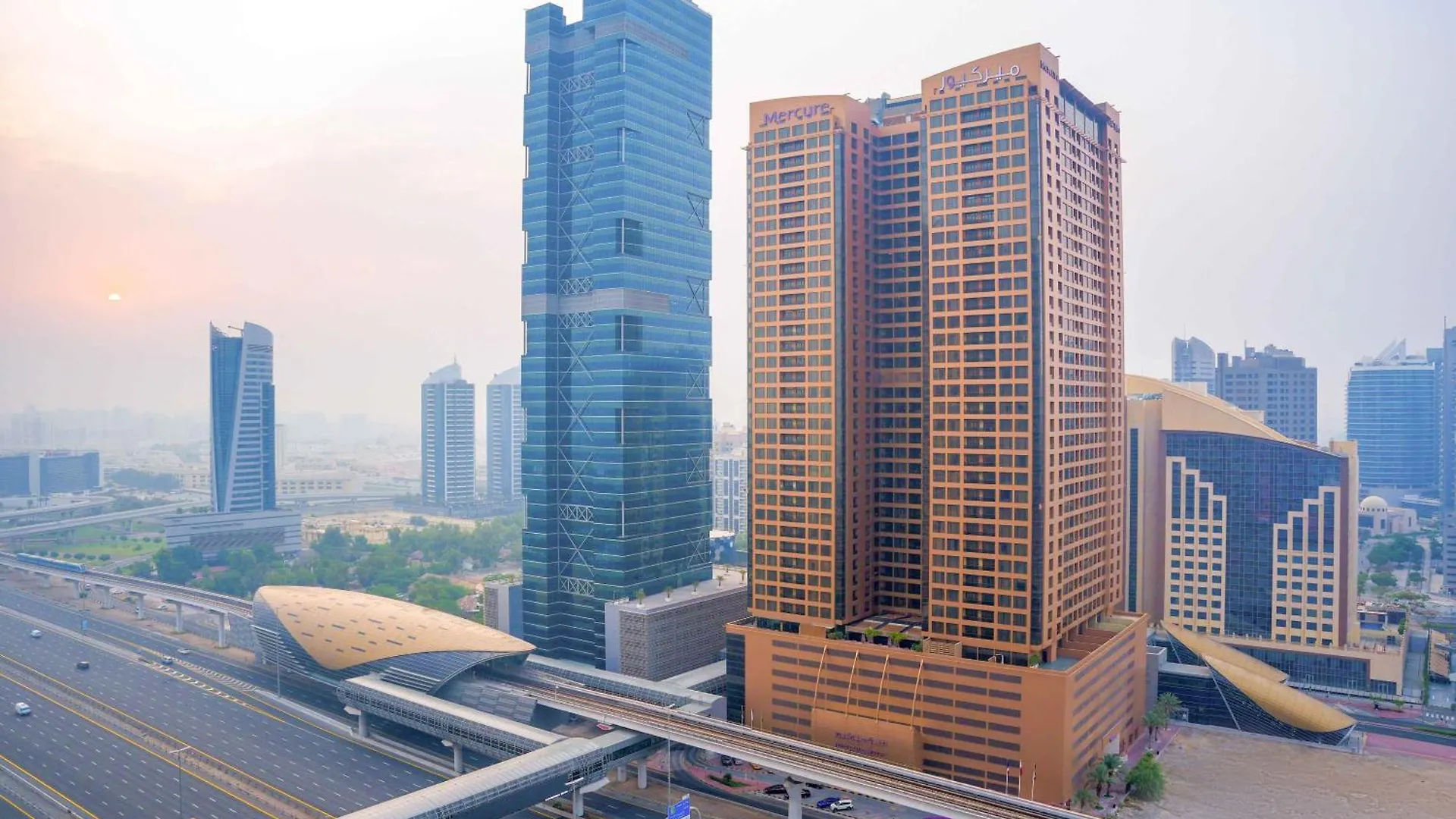 Mercure Dubai Barsha Heights Hotel Suites And Apartments