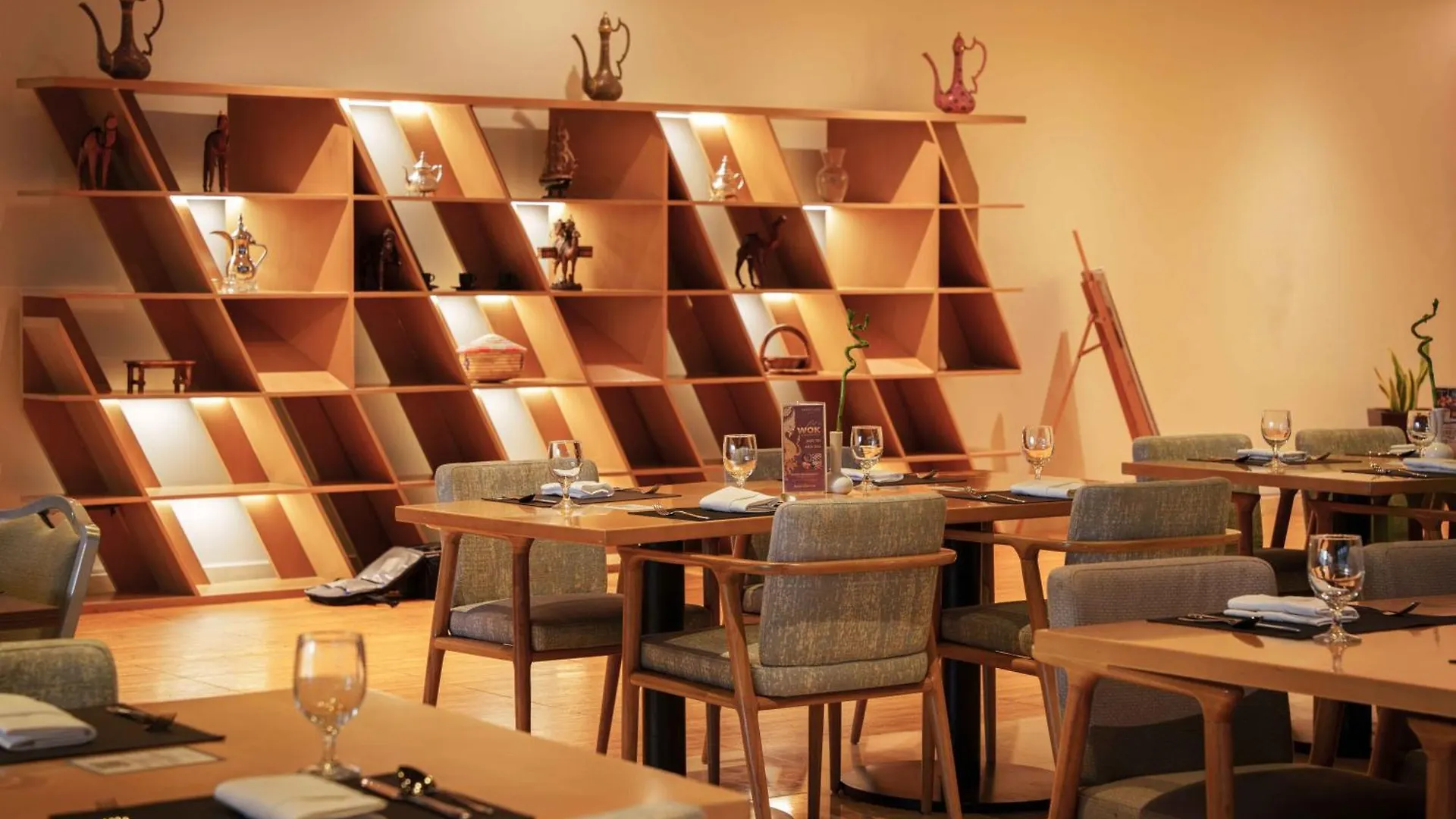 Mercure Dubai Barsha Heights Hotel Suites And Apartments