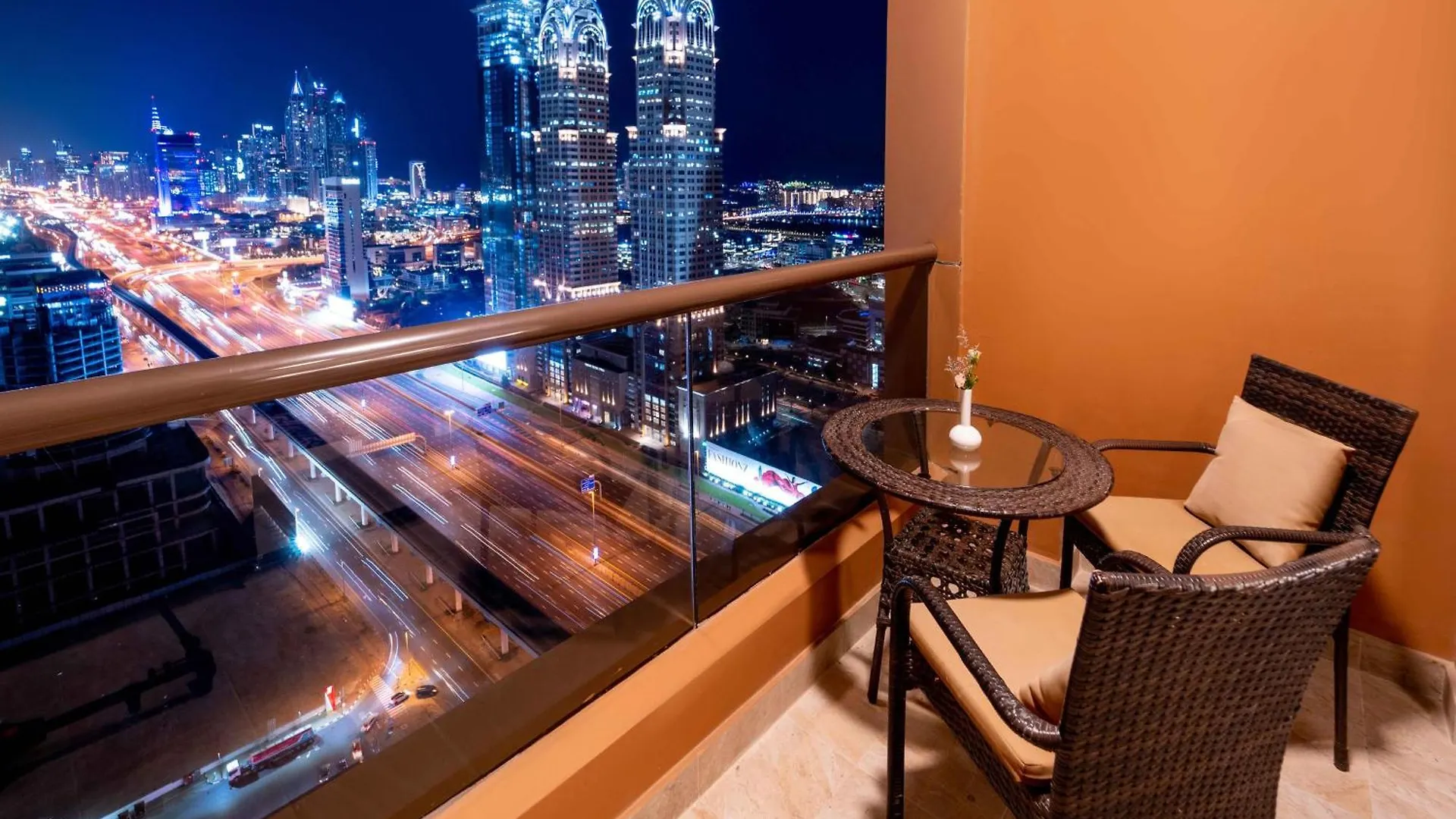 Mercure Dubai Barsha Heights Hotel Suites And Apartments 4*,  United Arab Emirates