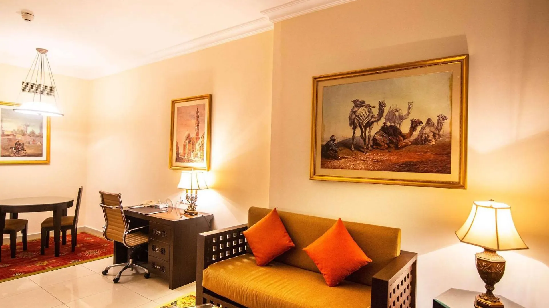 Mercure Dubai Barsha Heights Hotel Suites And Apartments
